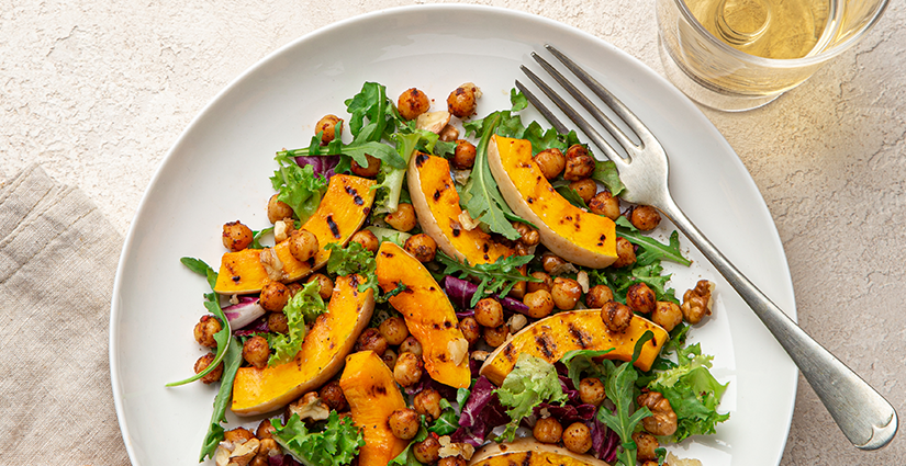 Pumpkin and Roasted Chickpeas Salad