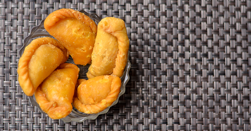 BAKED DRY FRUIT GUJIYA