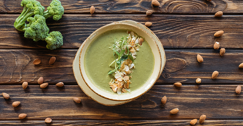 Broccoli almond soup