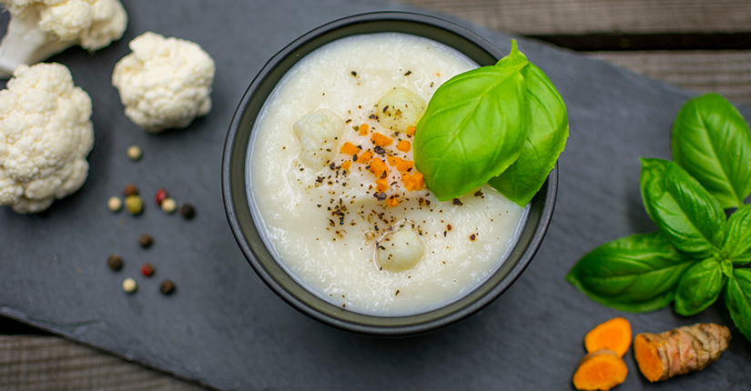 Cauliflower turmeric soup