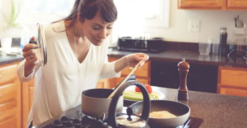 8 Expert-Recommended Cooking Tips That Can Help You Follow A Healthy Diet