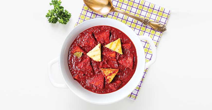 Beetroot paneer curry