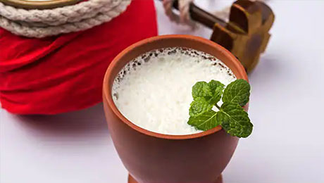 6 Benenfits of having Lassi in Summer