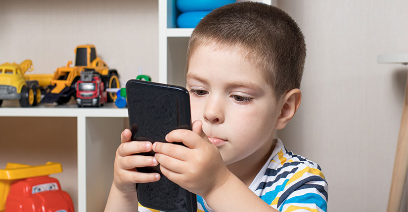 Vision and Screen Time: 7 Tips To Safeguard Children From Digital Eye Strain