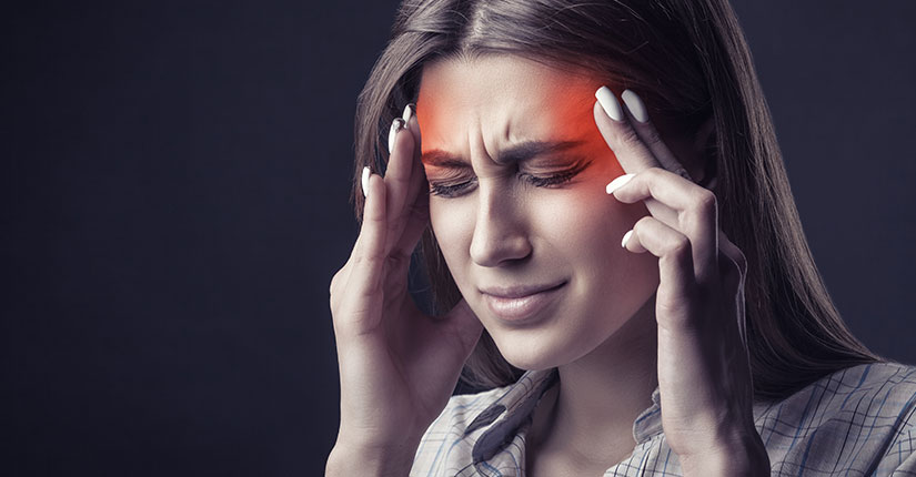Here’s How You Can Differentiate Between Migraine and Headaches