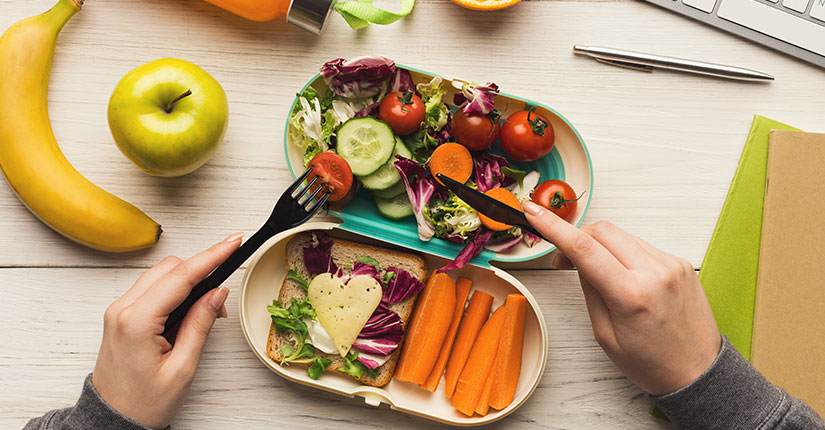 5 Lunch and Snack hacks to counter the Afternoon Slump