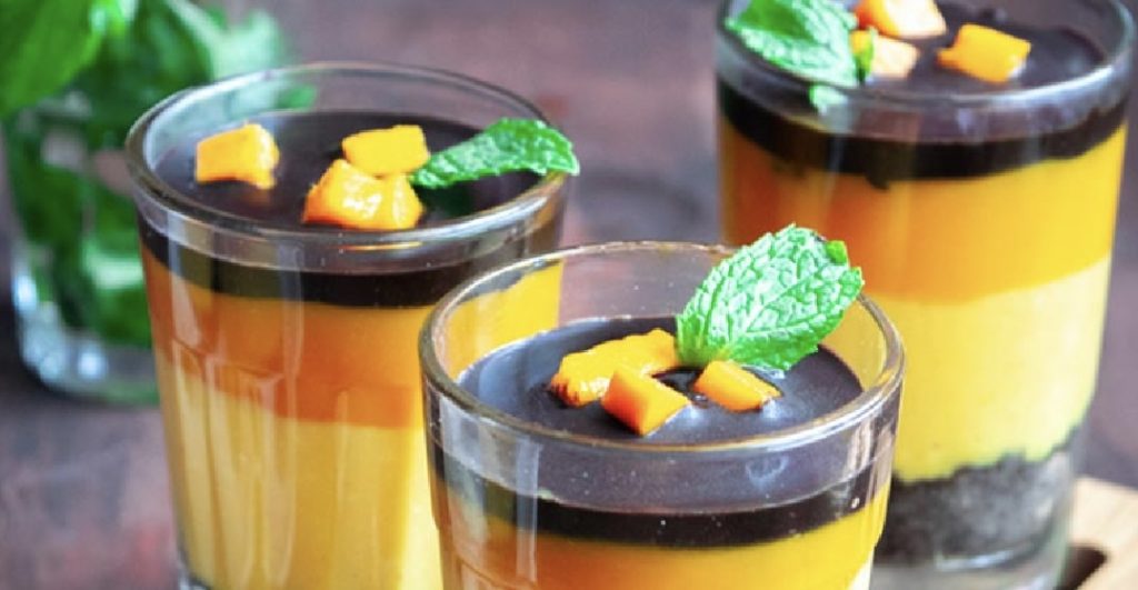 Mango cacao pudding