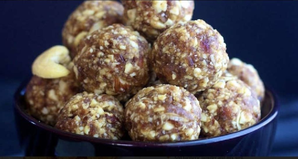 Dates and Nuts Ladoo