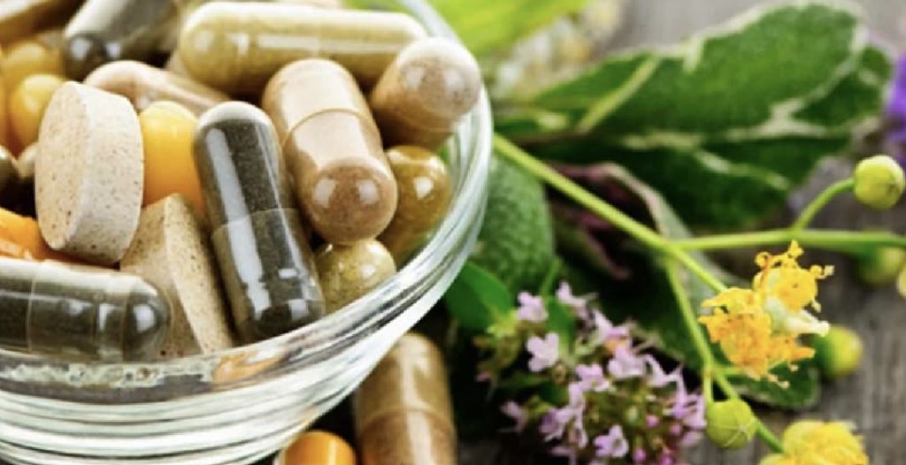 6 Natural Remedies for PCOS: Lifestyle Changes and Herbal Supplements